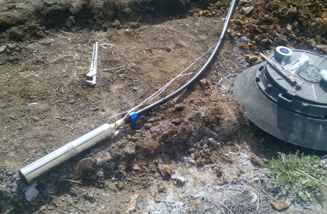 подвод воды в дом из скважины подводка воды в дом из скважины